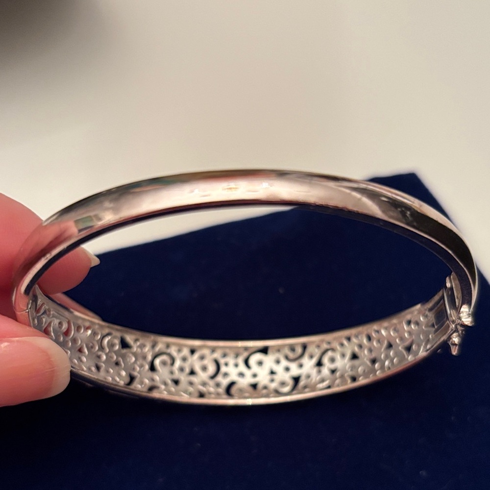 925 Sterling Silver and Zircons Swirl design gorgeous Bracelet - Picture 2 of 10